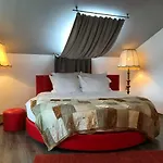 Calea Poienii Penthouse شقة