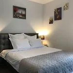 Calea Poienii Penthouse شقة