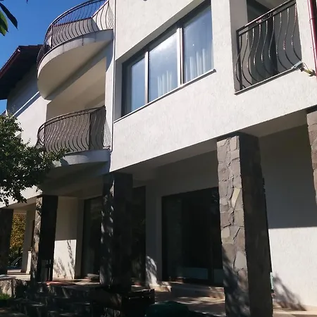 Calea Poienii Penthouse Apartment