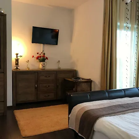 Calea Poienii Penthouse Apartment *