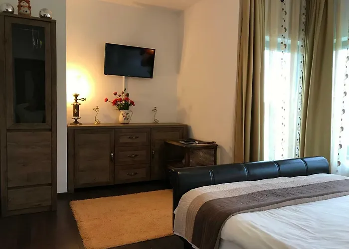 Calea Poienii Penthouse Apartment *